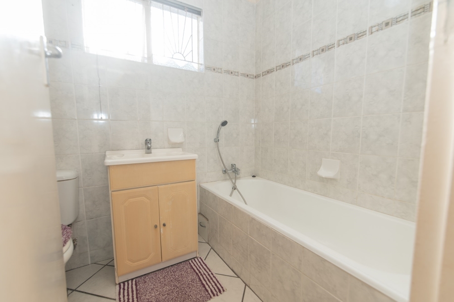 3 Bedroom Property for Sale in West End Eastern Cape